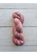 Load image into Gallery viewer, Manos del Uruguay Fino