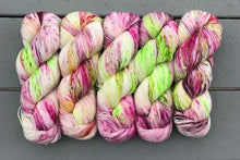 Load image into Gallery viewer, Baah La Jolla Monthly Colors