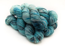 Load image into Gallery viewer, Baah La Jolla