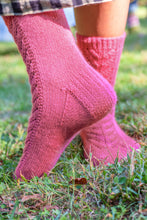 Load image into Gallery viewer, Berroco Booklet #441 Vintage Sock